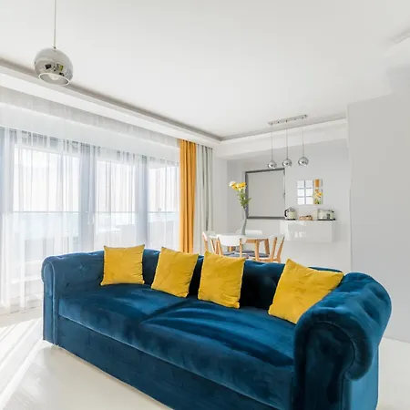Wave 2 Promenada Apartment *