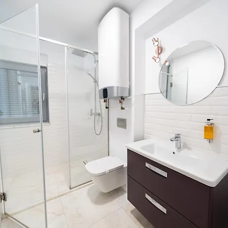 Wave 2 Promenada * 那沃达利